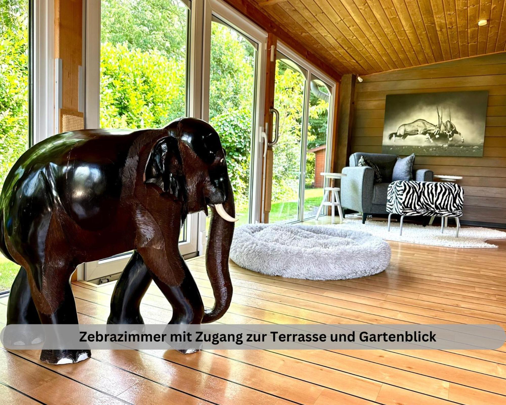 Lodge Of Africa - Einzigartige Themenzimmer, Eingezaeunten Garten, Sauna, Whirlpool & Kamin, Hunde Willkommen, Gasgrill, Voll Ausgestattete Kueche, Grosser Essbereich, Hamburg & Stade In Der Naehe Twielenfleth Экстерьер фото